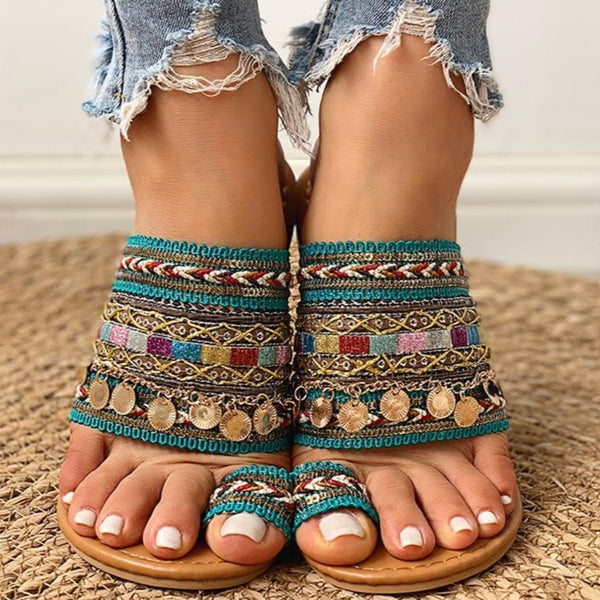 BOHEMIAN TOE RING SANDALS