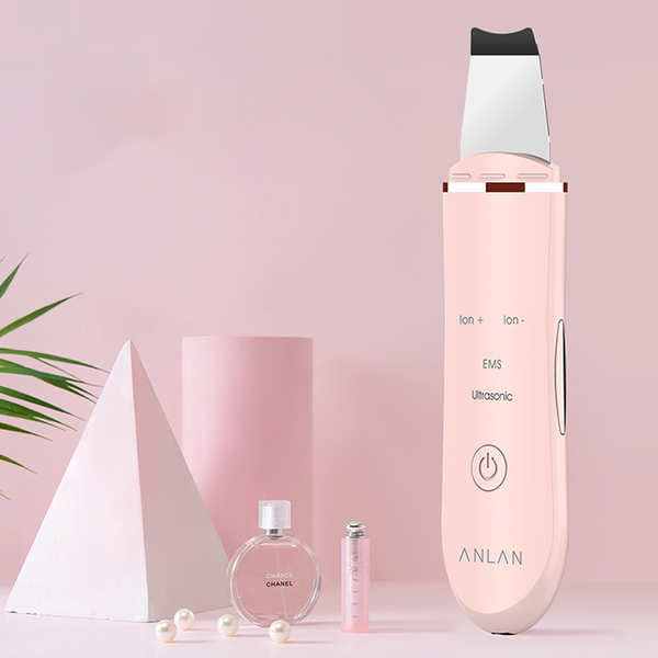 DERMA SKIN SCRUBBER CLEANER