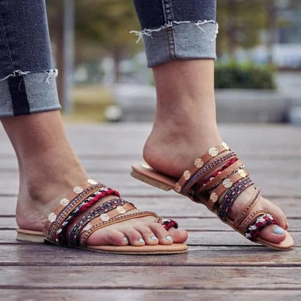 BOHEMIAN TOE RING SANDALS
