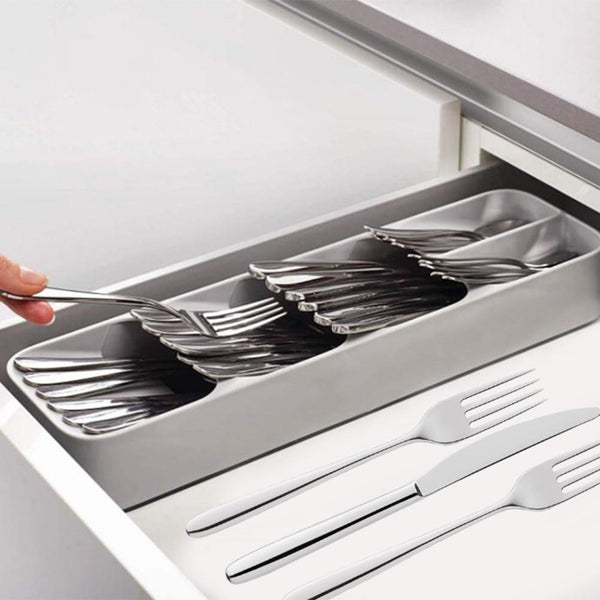 Compact cutlery organizer
