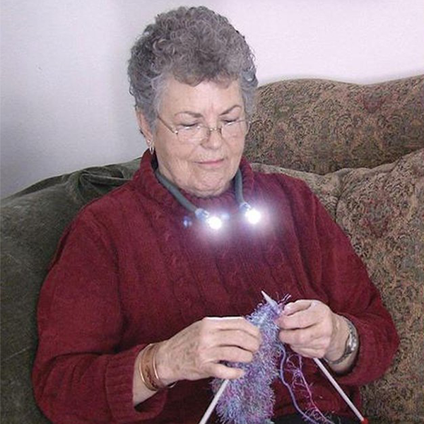 Knitting Crocheting Lamp - Your go-to tool while knitting!