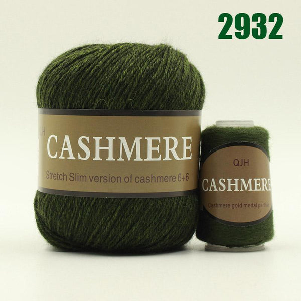 100% Mongolian Cashmere Hand-Knitted Yarn