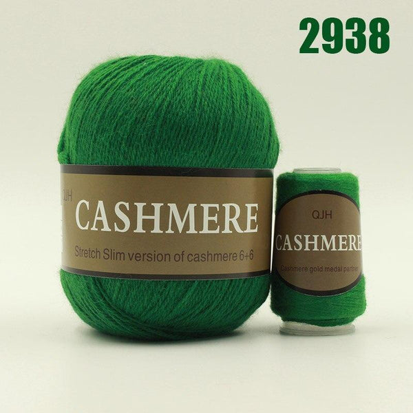 100% Mongolian Cashmere Hand-Knitted Yarn