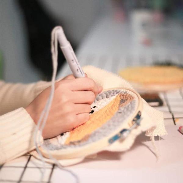 DIY PUNCH NEEDLE EMBROIDERY KIT