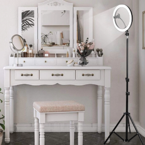 LED RING LIGHT WITH STAND