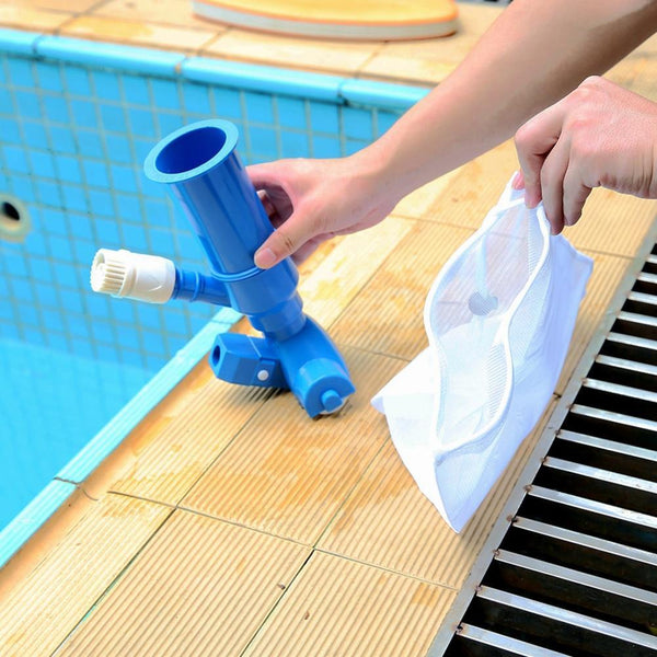 POOL CLEANING MAINTENANCE KIT