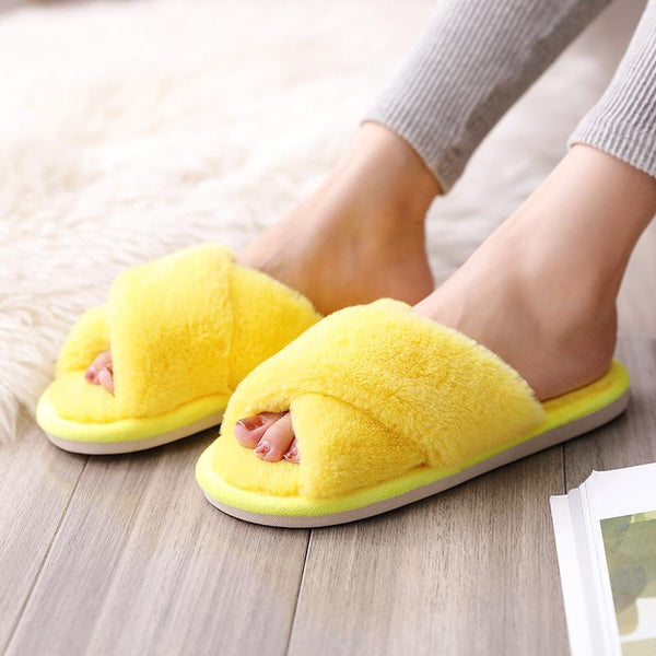 FAUX FUR CROSSBAND INDOOR SLIPPERS