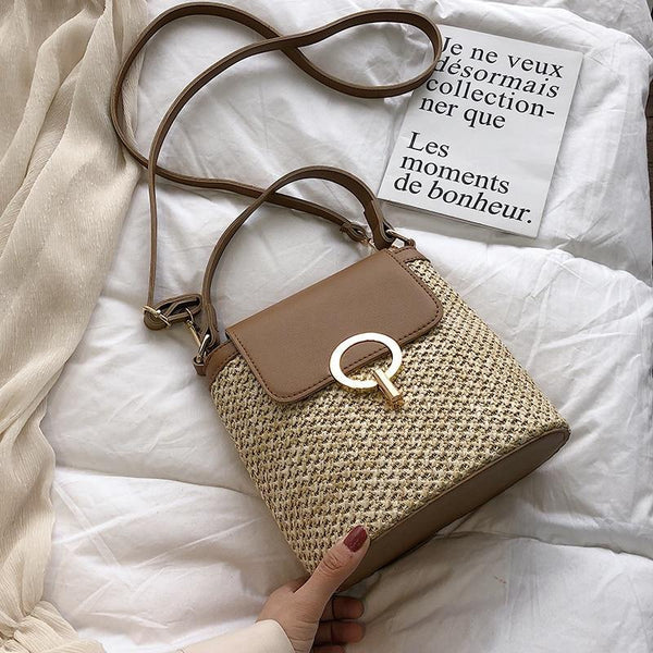 STRAW BUCKET HANDBAG