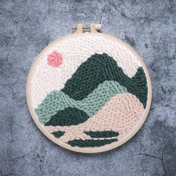 DIY PUNCH NEEDLE EMBROIDERY KIT