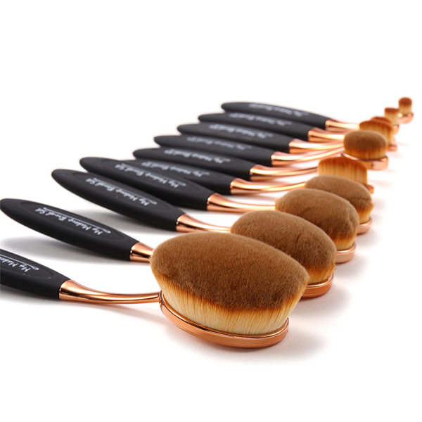 10 Piece Black and Gold Oval Brush Set