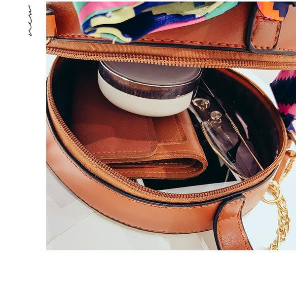 Straw Beach Messenger Bag