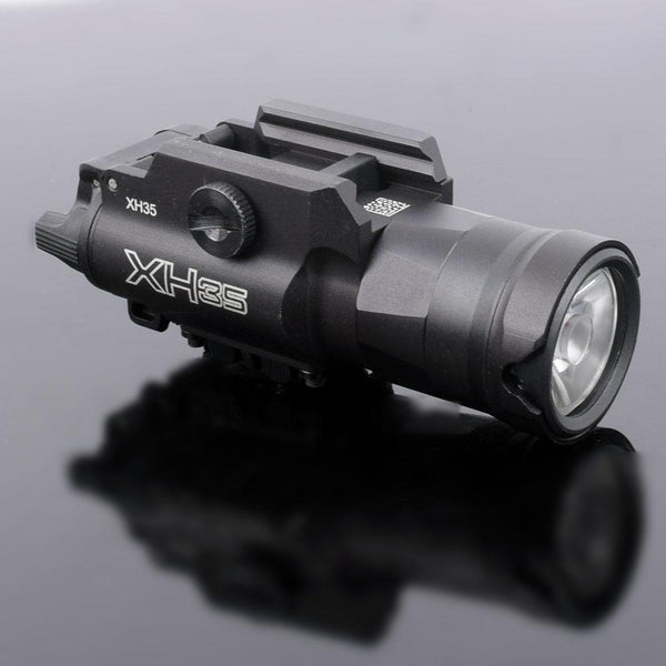 Ultra-High Dual Output White LED Tactical Light