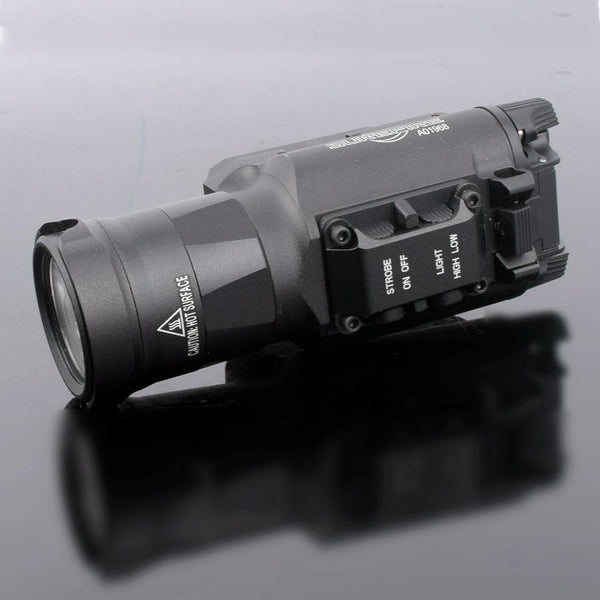 Ultra-High Dual Output White LED Tactical Light